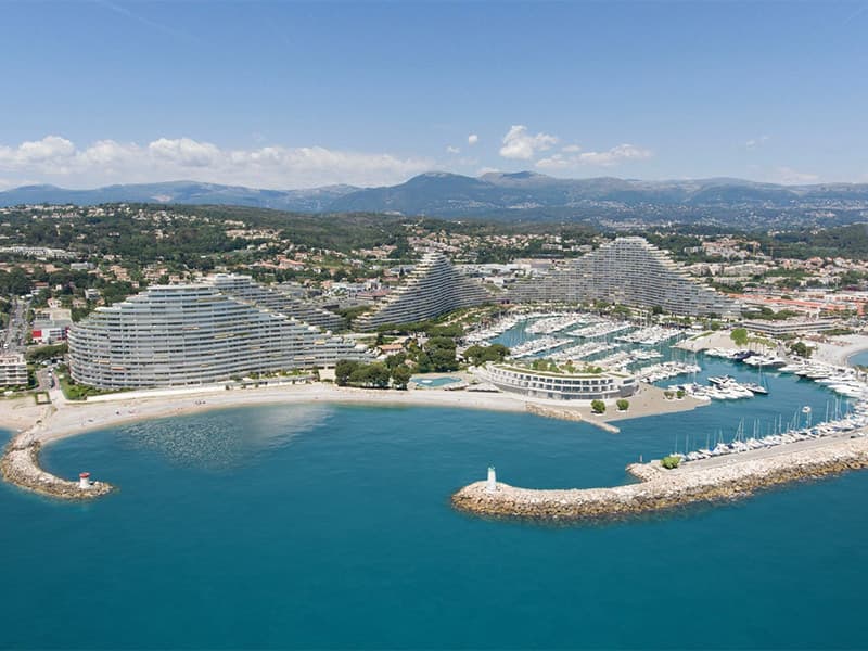 Un nouvel hôtel Hilton au coeur de Marina Baie des Anges