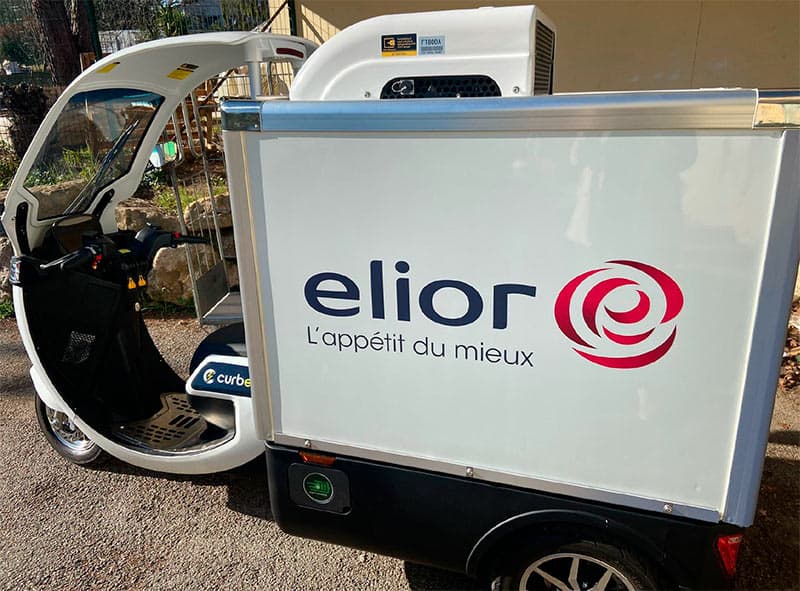 CIV de Valbonne : un scooter cargo électrique pour les collations de la récré